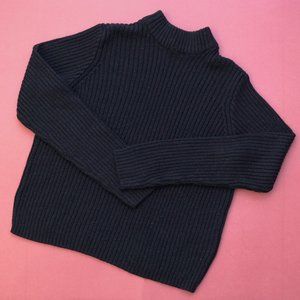 Cropped black H&M sweater